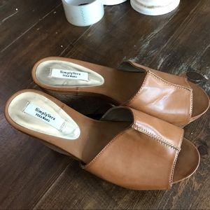 Vera Wang shoes size 7 new.